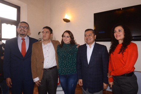 Marlon Ramírez Marín, dirigente estatal del PRI, en conferencia de prensa realizó un análisis del informe del gobernador Cuitláhuac García, al que llamó <em>Informe de Mentiras