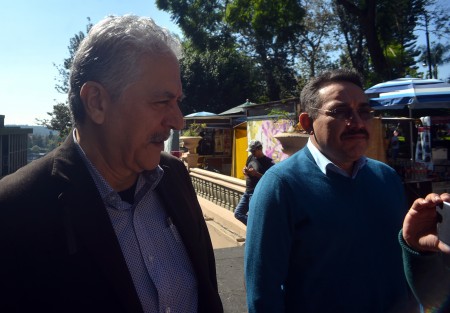 El alcalde Hipólito Rodríguez desmintió a los hoteleros de Xalapa que se quejaron de que en su administración no ha  habido apoyos para  ellos y dijo que se han hecho muchos eventos para atraer a los turistas  y que todos los días se invierte mucho dinero para ello.