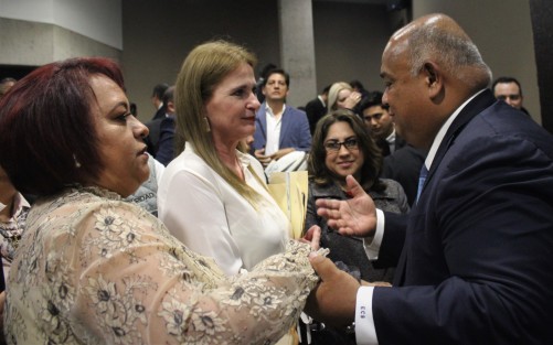 Como parte de la Glosa del Primer Informe de Gobierno del ingeniero Cuitláhuac García Jiménez, este 21 de noviembre, la LXV Legislatura recibió la comparecencia del titular de la Secretaría de Gobierno (Segob) del Estado, Eric Patrocinio Cisneros Burgos quien, además de brindar detalles sobre las acciones implementadas en el año, respondió las preguntas de las diputadas y diputados.