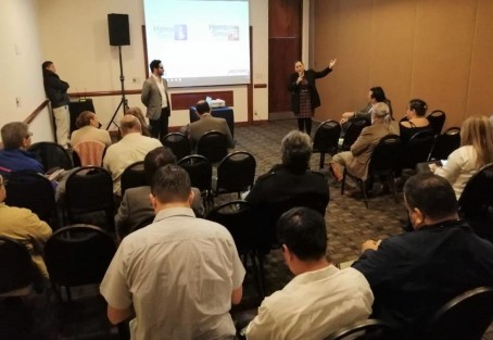 La Secretaría de Salud (SS) impartió un curso taller de Intervención Terapéutica en Hemorragia Obstétrica a especialistas de ocho hospitales, con el objetivo de mejorar y reforzar las competencias de médicos en el manejo de la paciente obstétrica grave.
