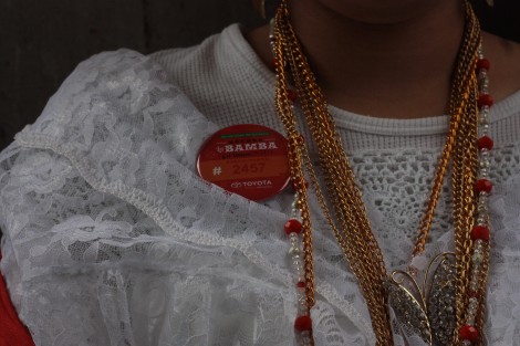 Con la participación de 2489 bailarines, se rompió el Récord La Bamba, evento que por quinto año consecutivo se realiza en el centro de la ciudad de Xalapa, convocado por el Ballet Folklórico de la Universidad Veracruzana.   