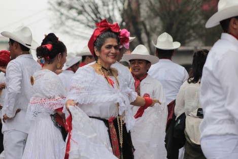 Además de La Bamba se bailaron otros sones y algunos danzones.