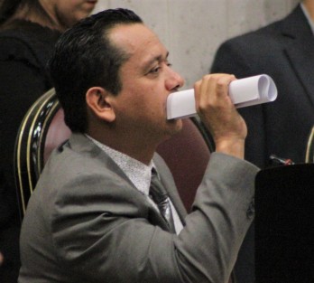  El legislador Alexis Sánchez propone realizar una campaña informativa que incluya el daño que genera el consumo de la fructuosa o jarabe de maíz, añadida a las bebidas y alimentos procesados.
