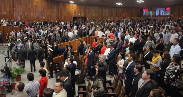 Aspectos de la entrega al secretario de Marina, almirante José Rafael Ojeda Durán, de la Medalla y Diploma Adolfo Ruiz Cortines 2019.