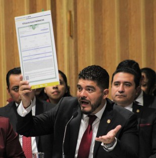 Aspectos de la comparecencia del titular d ela  SEV, Zenyazen Escobar