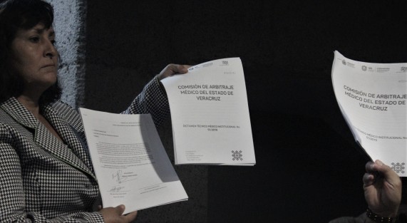 Durante la comparecencia del Secretario de Salud, Roberto Ramos Alor, ante la comisión correspondiente y diputados, la mayoría cuestionó su trabajo como titular de Salud en el estado, pidiendo su renuncia, por el bien de Veracruz. 