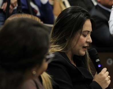 Durante la comparecencia del Secretario de Salud, Roberto Ramos Alor, ante la comisión correspondiente y diputados, la mayoría cuestionó su trabajo como titular de Salud en el estado, pidiendo su renuncia, por el bien de Veracruz.  