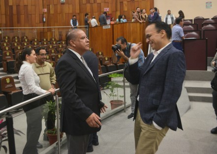 Aspectos de la Quinta Sesión Ordinaria del Segundo Año de Ejercicio Constitucional de la LXV Legislatura de Veracruz. 