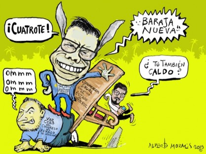 Genios de comunicación trabajando, Veracruz relleno de Orgullo. 
