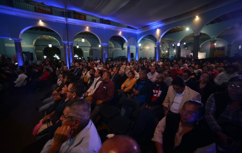 En el patio central del palacio municipal de Coatepec, se presentó el segundo informe de gobierno deLuis Enrique Fernández Peredo, presidente municipal del H. Ayuntamiento de Coatepec. 