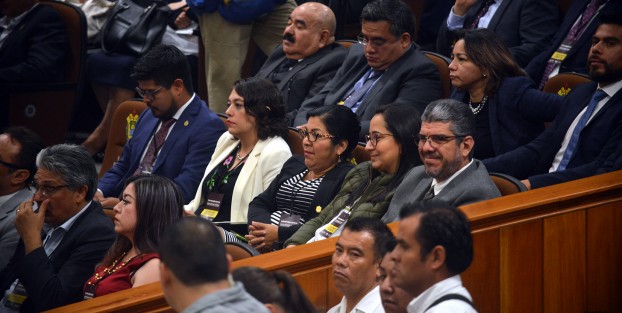 Gabinete del gobernador Cuitláhuac García estuvo presente durante su comparecencia ante el Congreso. El mandatario estatal salió en defensa de varios de ellos, aunque revisará las inconformidades de los diputados con ellos. 