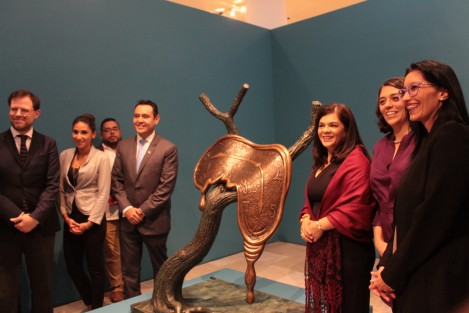 La  noche de este viernes fue inaugurada en la Pinacoteca Diego Rivera - IVEC, la exposición de escultura <em>Dalí Sueños</em>, gracias a la colaboración entre el Museo Soumaya, de la Fundación Carlos Slim, y el Gobierno del Estado de Veracruz. Funcionarios estatales estuvieron presentes. 