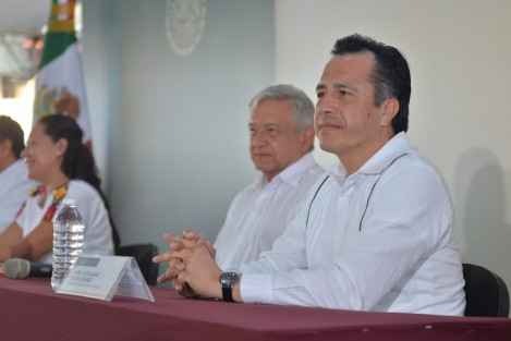 Por su parte, el Mandatario estatal recordó que <em>Sembrando Vida</em> es muy importante para nuestro estado porque reactiva el campo que fue olvidado durante décadas; por ello dijo refrendar el compromiso de apoyar las políticas implementadas por el gobierno de la República.  