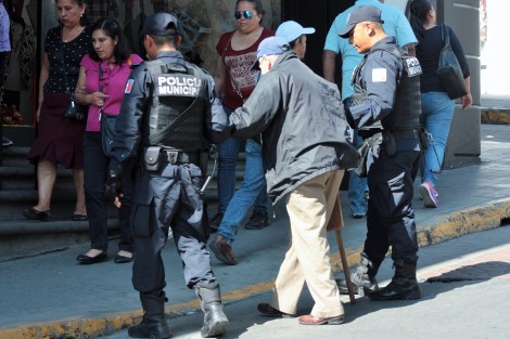 Servidores públicos. 