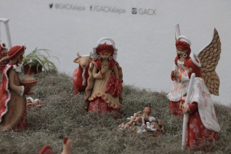 La Galería de Arte Contemporáneo de Xalapa - IVEC, nuevamente este año eligió un Nacimiento Tradicional del artesano de San Miguel Aguasuelos, Érik Vázquez, para la decoración decembrina del recinto.