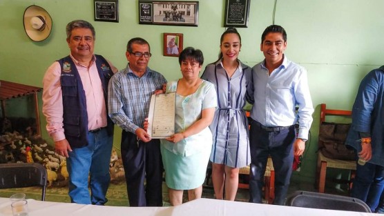 la primera boda del 2020 del Estado de Veracruz fue registrada en el Municipio de Teocelo. El Director del Registro Civil del Estado de Veracruz, Arturo Domínguez Galván, distinguió la ceremonia al ser el encargado de dar lectura al acta y realizar la unión civil entre Sonia López Hernández y Gerardo Hernández Colorado, en legítimo matrimonio ante la sociedad.  