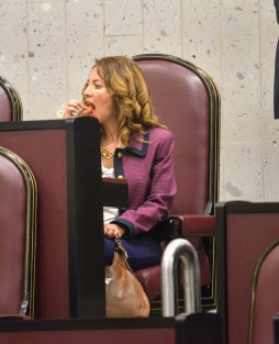 La diputada Ana Miriam Ferráez presentará su informe este jueves a los xalapeños que votaron  por ella, y a los que no, también.