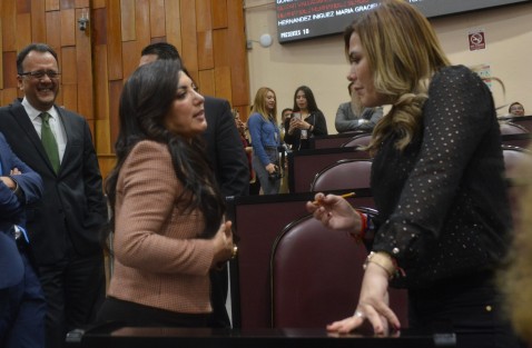 Diputados del Congreso del Estado iniciaron el año con una sesión a medias, ya que a falta de quorum tuvo que ser suspendida la misma. 