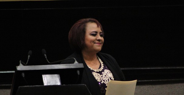 Las diputadas integrantes de las Comisiones Permanentes Unidas de Justicia y Puntos Constitucionales, y de Trabajo y de Previsión Social, del Congreso del Estado, presentaron ante el Pleno, de la LXV Legislatura estatal, el Dictamen de Decreto que reforma y adiciona diversas disposiciones de la Constitución Política del Estado de Veracruz, en Materia de Implementación a Nivel Local de la  Reforma  Federal  al Sistema de Justicia Laboral.
