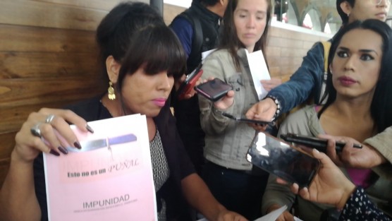 El activista transgénero Jazz Bustamante, en conferencia de café informó que México sufre una grave problemática en la aplicación de Justicia en todos sus niveles, pero tiene una deuda histórica con disidentes sexuales (Lesbianas, Gays, Bisexuales, Trans, Intersex).  