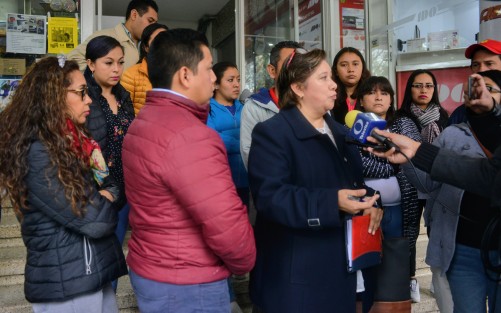 Padres y madres de niños inscritos en la guardería <em>Arcoiris</em>, de Coatepec, piden la intervención de la Comisión Estatal de Derechos Humanos (CEDH) y la Fiscalía General del Estado, luego de detectarse maltrato contra 27 menores dentro de ese lugar.  