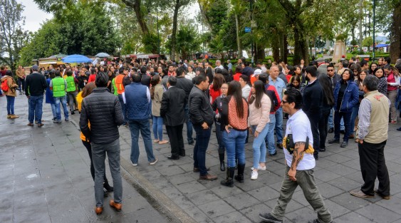 Empleados de las oficinas de Palacio de Gobierno, Municipal  y SSP, participaron en punto de  11:00 horas en el Macrosimulacro de sismo en la capital del Estado, mismo que se realizó a nivel nacional.