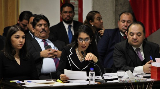 La encargada de despacho de la Fiscalía,General del Estado, Verónica Hernández Giadans, dijo que a su llegada a esa dependencia encontró gran rezago, pues de 80,326  carpetas de investigación iniciadas, 30,000 no habían sido ingresadas a la base de datos. 