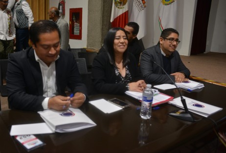 Con apenas algunos periodistas presentes, así como diputados locales Ana Laura Pérez Mendoza, presidenta de la Comisión Estatal para la Atención y Protección de los Periodistas, compareció ante diputados de dicha comisión.