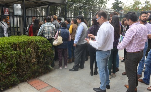 En medio de mucho control por parte de seguridad del Congreso, arribaron manifestantes e invitados al foro Encuentro por la Igualdad y la No Discriminación, hacia un Código Civil más incluyente.
