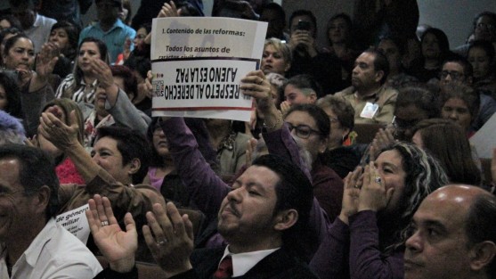 Al derecho, aunque sea al revés. 
