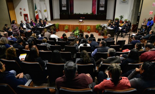 El diputado Eric Domínguez Vázquez y las legisladoras Mónica Robles Barajas y Nora Jessica Lagunes Jáuregui, presidente, secretaria y vocal respectivamente de la Comisión Permanente de Vigilancia de la LXV Legislatura, recibieron la comparecencia de la auditora general del Órgano de Fiscalización Superior del Estado de Veracruz (Orfis), Delia González Cobos, correspondiente al ejercicio 2019. 