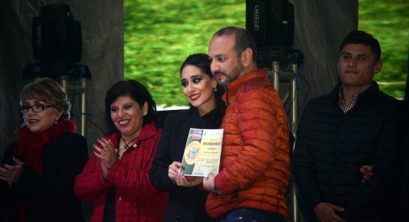 La parte centrar de la ceremonia de inauguración, fue el homenaje a deportistas de Teocelo, donde se reconoció el talento a más de 200 deportistas vigentes, veteranos y el reconocimiento especial a deportistas que se han adelantado en nuestro camino y de quienes sus familias recibieron el homenaje por su destacada trayectoria. 