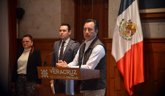 El mandatario estatal anunció que será hasta el próximo 29 de febrero la fecha límite para la regularización vehicular con el programa <em>Borrón y placas nuevas</em>.  