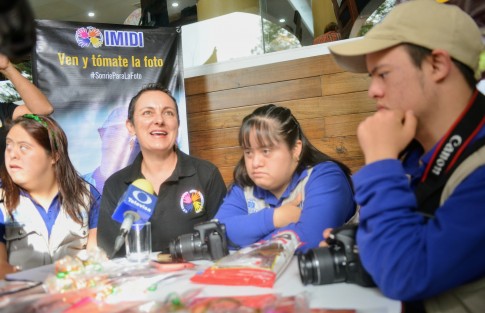 El programa de formación por el cual este jóvenes se gradúan fue diseñado e implementado por el Instituto Mexicano de Investigación y Desarrollo Integral IMIDI A.C. 