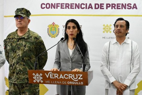  Diana N alias la Güera, es es señalada como responsable de coordinar y ejecutar diversos hechos delictivos, como secuestro, extorsión y robo de transporte de carga en los municipios de Cordoba, Orizaba, Nogales y Ciudad Mendoza, así como en la zona conurbada con el Estado de Puebla, señaló la encargada de la FGE.