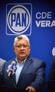 Joaquín Guzmán, presidente del PAN Estatal, anunció que apoyarán en el ámbito legal al alcalde de Actopan, José Paulino Domínguez, quien es acusado de presunto daño patrimonial.