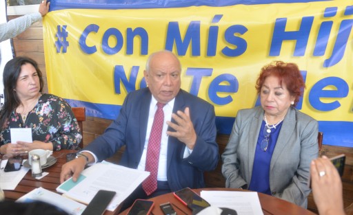 Ignacio Guadarrama Ramírez, presidente del Frente Nacional por la Familia en Xalapa, anunció que el próximo domingo 1° de marzo, a las 10:00 horas, realizarán su Caravana por la Familia, partiendo del Teatro del Estado hacia Plaza Lerdo. 