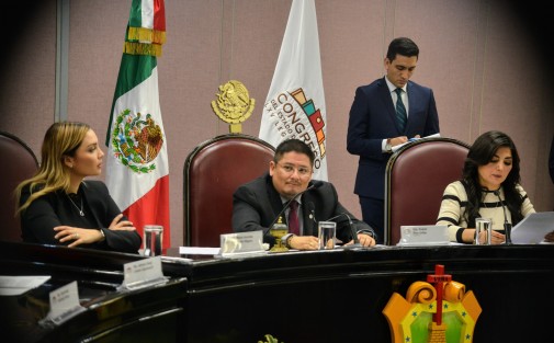 Durante la sesión permanente del Congreso del Estado, se convocó a la sesión extraordinaria donde se votará la cuenta pública 2018 