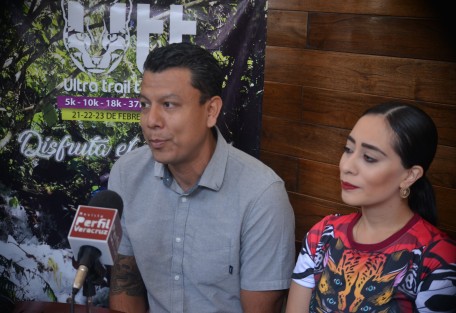 El alcalde de Teocelo, Mario A. Chama Díaz; la Presidenta del DIF Municipal de Teocelo, Mara Chama Villa; el Director de Turismo, Julio Casas; y Carlos Roberto Rodríguez Martínez, director de Ultra trail Teocelo, hicieron una invitación la ciudadanía en general para que presencien la competencia los días 21, 22 y 23 de Febrero del año 2020. Correrán desde 5 kilómetros hasta 70 kilómetros.     