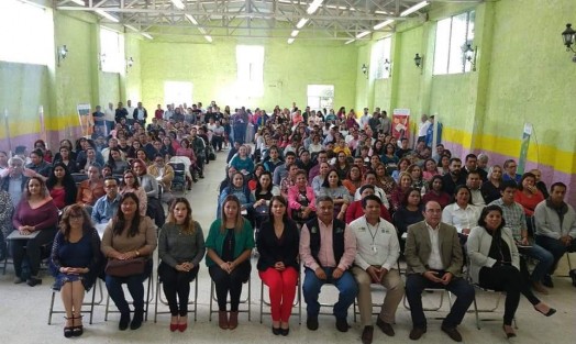 El evento estuvo encabezado por el Mtro. José Luis Rodríguez Espinoza, Delegado Regional de la SEV de Coatepec, el Alcalde de Teocelo Mario Antonio Chama Díaz; la Secretaria Ejecutiva de SIPINNA Estatal, María del Pilar Paz Villafuerte, la Síndica Municipal De Teocelo, Zayra del Carmen Martínez Andrade; la Secretaria del Ayuntamiento, Trinidad Martínez Larios y la Presidenta del Sistema Municipal DIF Teocelo, Mara Chama Villa.  