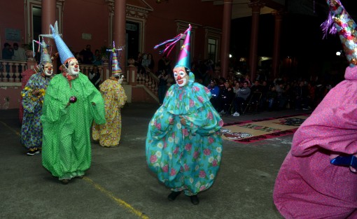 Con un ambiente lleno de cultura y tradición Teocelana, inició el Ultra Trail Teocelo 2020. En una noche de fiesta, participaron la Danza de los Payasos Xocoyotzin y el Ballet Folklórico de Casa de Cultura Teocelo quienes presentaron la Danza del Dios Tigre, mostrando las tradiciones de ese Municipio. 