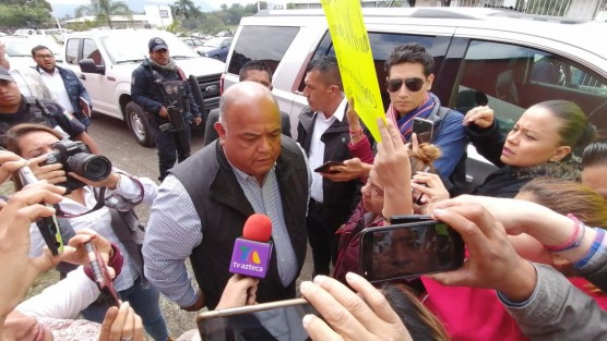 El Secretario de Gobierno, Eric Cisneros, afirmó que aunque hay avances en la investigación de los hechos del pasado 22 de febrero en Córdoba, incluso detenciones, las investigaciones no son de un día para otro. Agregó que en esa zona es donde más detenciones se han realizado. 