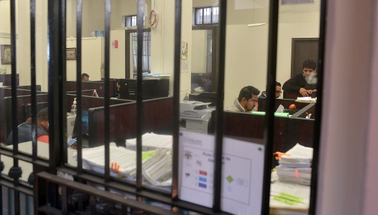 Con menos menos mujeres que en días cotidianos, lució la capital del estado, aunque unas cuantas sucursales bancarias cerraron sus puertas y algunas oficinistas no asistieron a laborar, en su mayoría las comerciantes realizaron su día normal en al paro nacional #9M.
  
