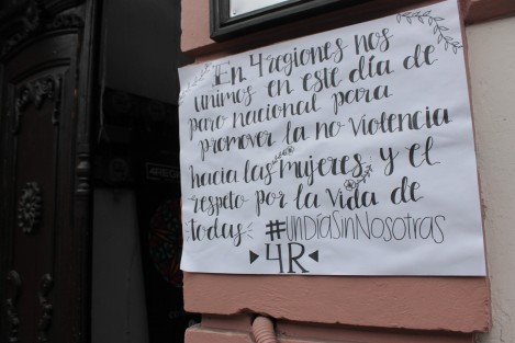 Varios fueron los comercios, principalmente de productos no básicos, que por contar con una mayoría de personal femenino, optaron por n o abrir sus puertas este 9M. 