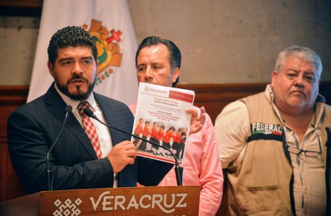 El día 23 de marzo durante los Consejos, se hará entrega a los maestros de la Guía de Trabajo para la emergencia epidemiológica. 