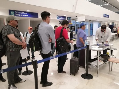  La Secretaría de Salud (SS) mantiene tareas de prevención del coronavirus con brigadas sanitarias desde la zona de Pánuco hasta Agua Dulce, ubicando módulos fijos para atender y orientar a usuarios en aeropuertos, centrales de autobuses, zonas turísticas, iglesias, mercados y plazas comerciales.