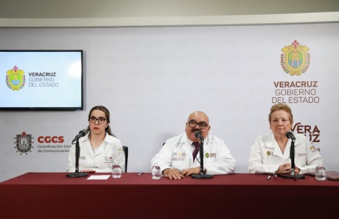 La Secretaría de Salud (SS) informa que, al corte de las 19:00 horas, 7 casos han dado positivo a COVID-19, cuatro radican en Boca del Rio, dos en Veracruz y uno en Ixtaczoquitlán. 