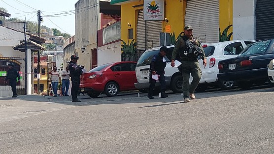 La tarde de este lunes fue atacada a balazos la periodista María Elena Ferral , colaboradora del Diario Xalapa y del portal Quinto Poder, cuando se encontraba en calles de la colonia Centro de este municipio. 