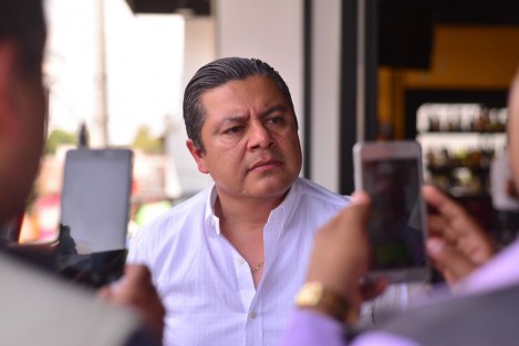 El presidente del CDE del PRI en Veracruz, Marlon Ramírez Marín, expresó que<em>No es momento de profundizar en nuestras diferencias, ya habrá oportunidad para eso, mientras tanto como veracruzano más que como dirigente político, apelo a su buena voluntad y a su deseo de que en Veracruz logremos como lo hemos hecho en otras ocasiones, superar esta grave crisis de salud pública que aqueja a todo el país y a todo el mundo, Veracruz lo demanda y necesita</em>.  