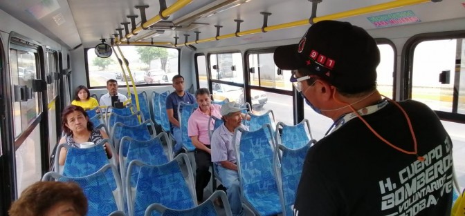 Exhortaron a la población a quedarse en casa para evitar contagios, en caso de salir a la calle que realicen solo actividades esenciales, utilizar cubre bocas, gel antibacterial, guardar distancia entre las personas. 
